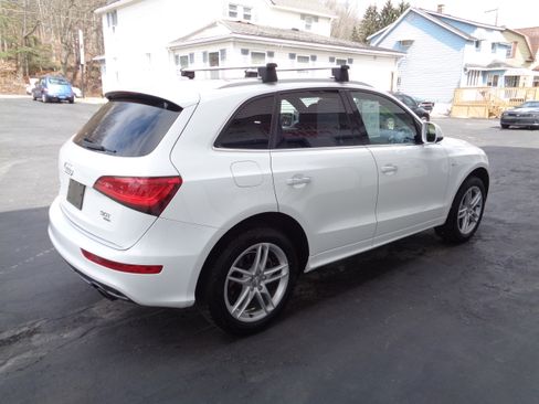 Used 2015 Audi Q5 3.0T Prestige image 2