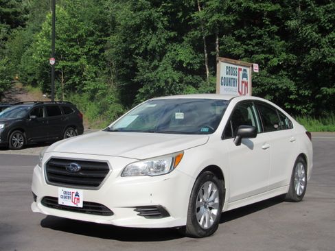 Used 2017 Subaru Legacy 2.5i AWD/4WD image 1