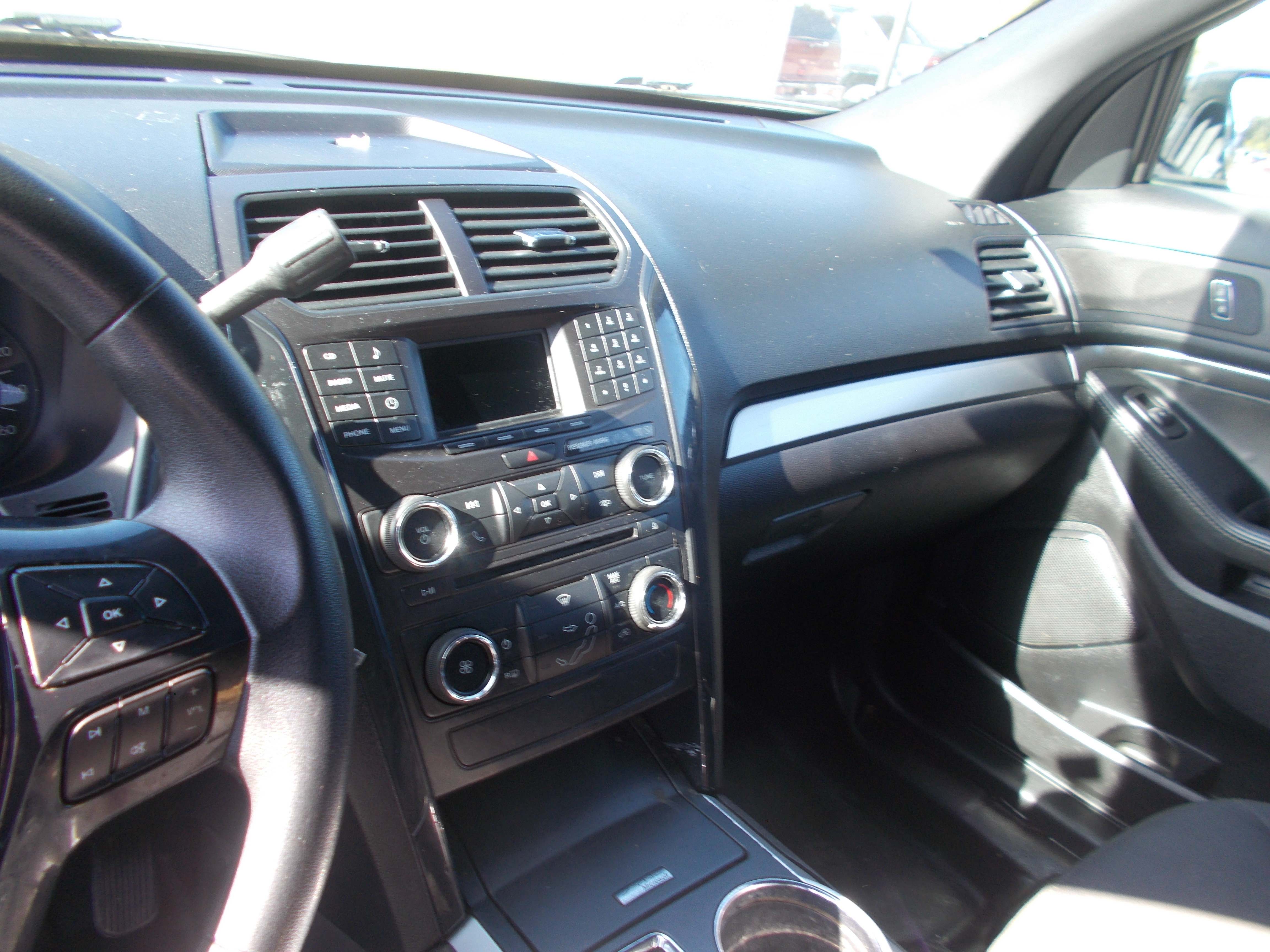 Used 2017 Ford Explorer 4WD Police Interceptor image 8