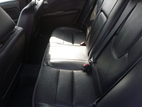 Used 2011 Ford Fusion SEL V6 FWD image 17