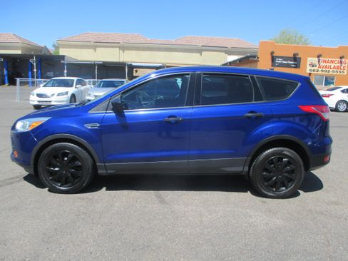 Used 2016 Ford Escape S Sport Utility 4D FWD image 2