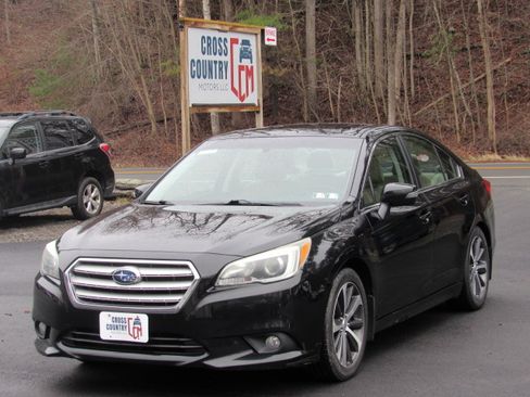 Used 2015 Subaru Legacy 2.5i Limited image 1