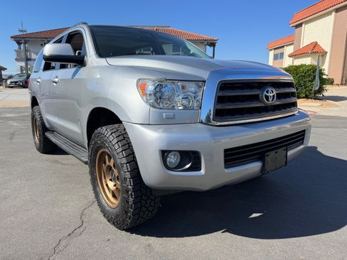 Used 2012 Toyota Sequoia SR5 image 13