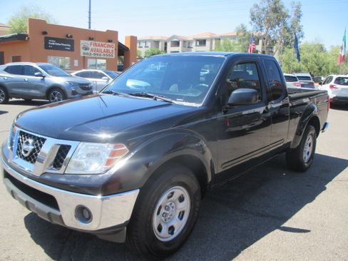 Used 2009 Nissan Frontier King Cab SE RWD image 16