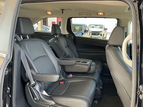 Used 2025 Honda Odyssey EX-L image 12