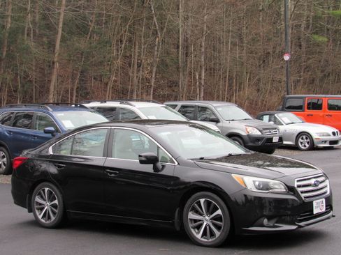 Used 2015 Subaru Legacy 2.5i Limited image 11