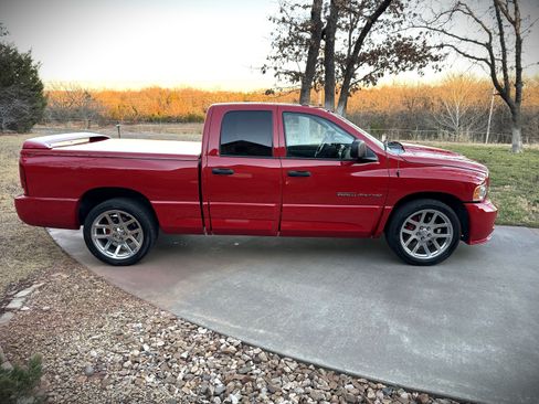 Used 2005 Dodge Ram SRT-10 SRT-10 image 6