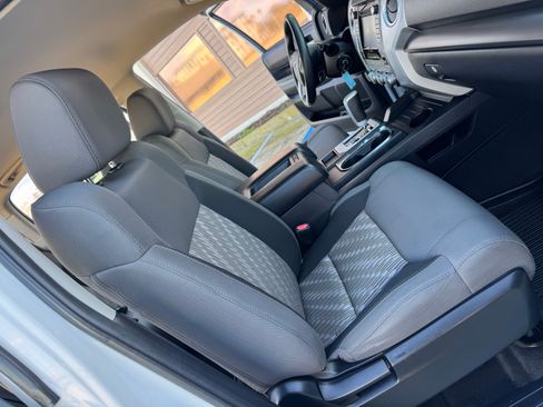 Used 2018 Toyota Tundra SR5 image 37