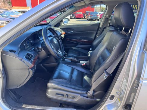 Used 2010 Honda Accord Crosstour EX-L image 3