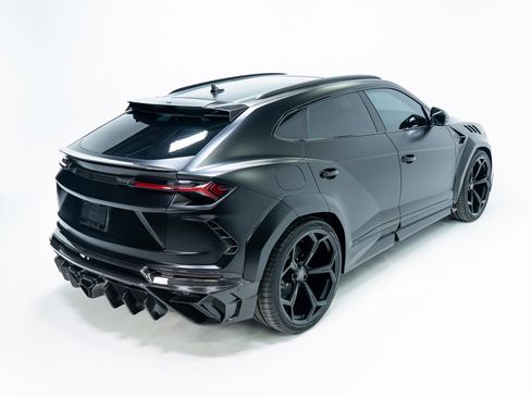 Used 2020 Lamborghini Urus AWD/4WD image 4