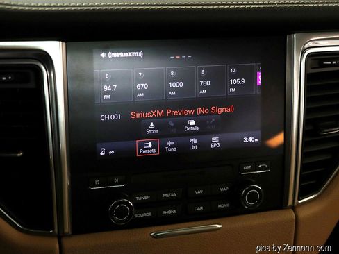 Used 2017 Porsche Macan GTS image 19