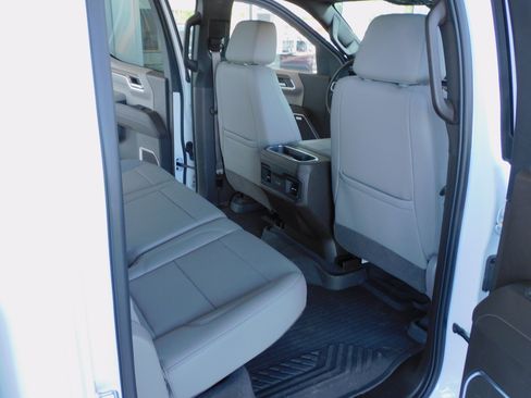 Used 2024 Chevrolet Silverado 1500 LT Trail Boss image 32