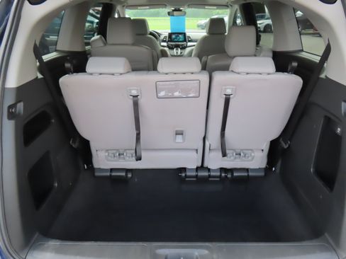 Used 2024 Honda Odyssey EX-L image 11