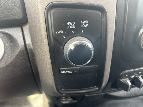 Used 2018 RAM 5500 image 14