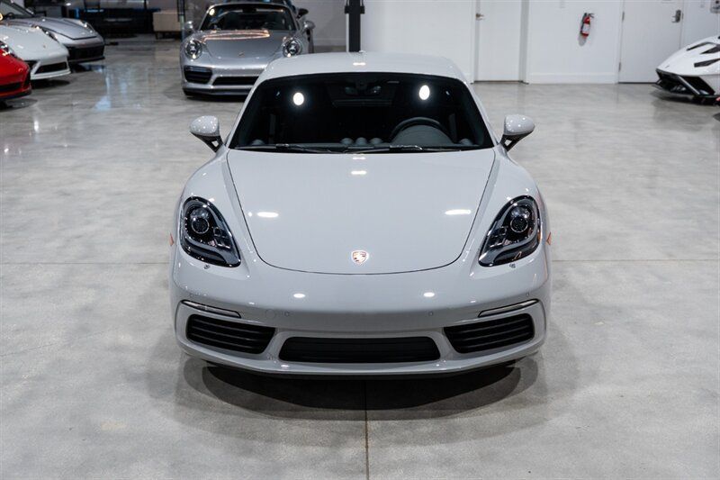Used 2019 Porsche 718 Cayman S RWD image 9