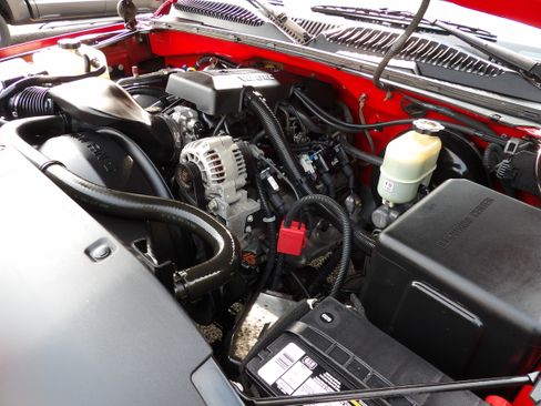 Used 2000 Chevrolet Silverado 1500 LS image 14