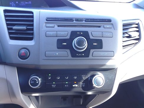 Used 2012 Honda Civic LX image 14