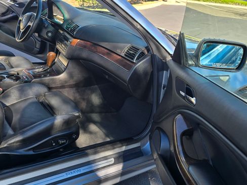 Used 2006 BMW 330Ci image 20