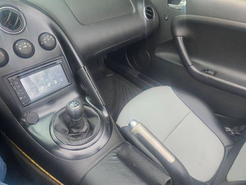 Used 2007 Pontiac Solstice RWD image 27