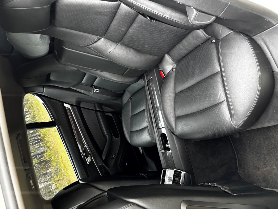 Used 2011 Porsche Panamera 4 image 8