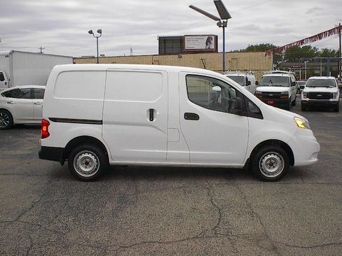 Used 2020 Nissan NV200 S FWD image 3