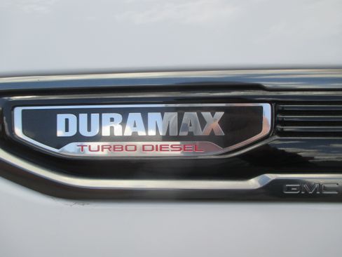 Used 2020 GMC Sierra 1500 AT4 image 10