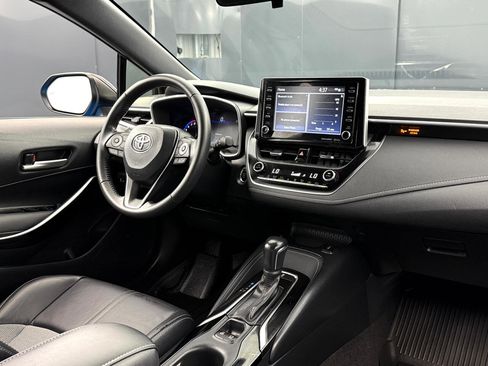 Used 2022 Toyota Corolla XSE image 42