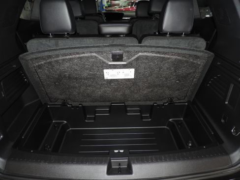 Used 2026 Buick Enclave AWD Sport Touring image 32