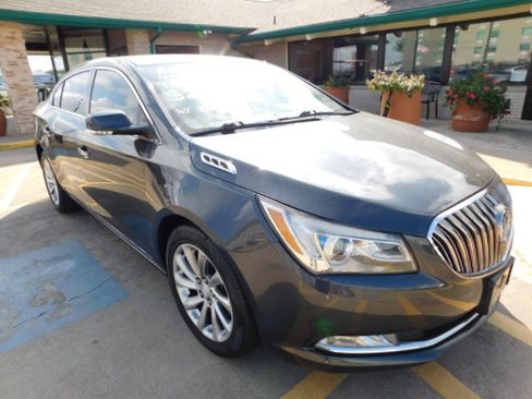 Used 2015 Buick LaCrosse Leather image 1