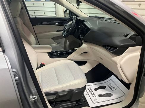 Used 2023 Buick Envision Preferred image 25