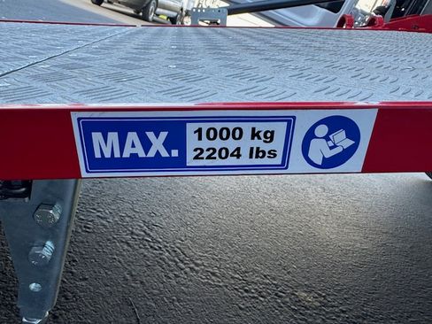 Used 2019 Ford Transit 250 image 7