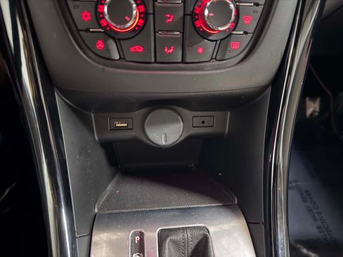 Used 2016 Buick Cascada Premium image 13