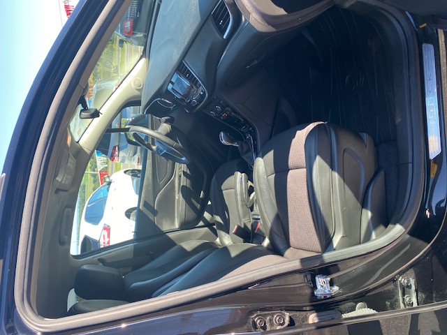 Used 2022 Buick Encore AWD Preferred image 6