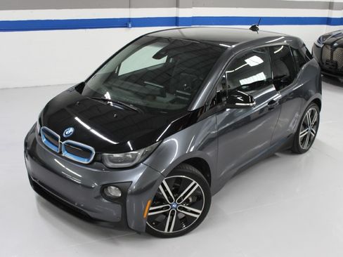 Used 2017 BMW i3 w/ Range Extender RWD image 3