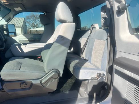 Used 2014 Ford F250 image 17