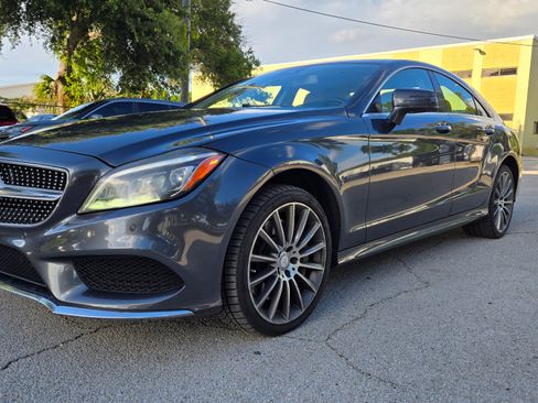 Used 2016 Mercedes-Benz CLS 550 4MATIC image 2