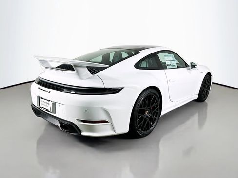New 2026 Porsche 911 Carrera 4S image 9