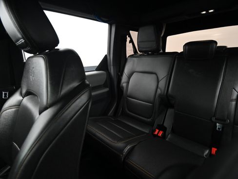 Used 2021 Ford Bronco Badlands image 47