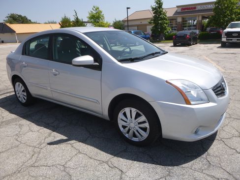 Used 2011 Nissan Sentra S Sedan 4D FWD image 4