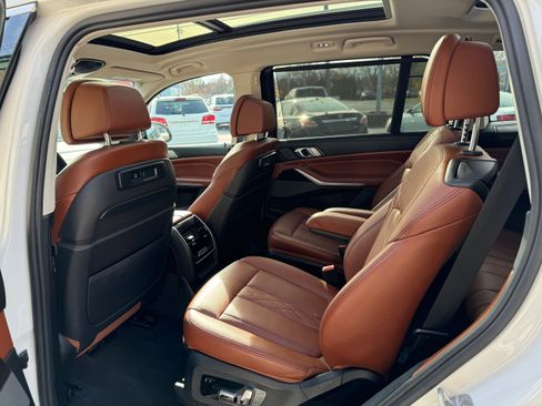 Used 2020 BMW X7 xDrive40i image 13