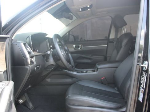 Used 2023 Kia Sorento S w/ Panoramic Sunroof Package AWD/4WD image 22