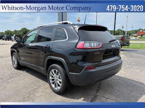 Used 2019 Jeep Cherokee Latitude Plus FWD image 7