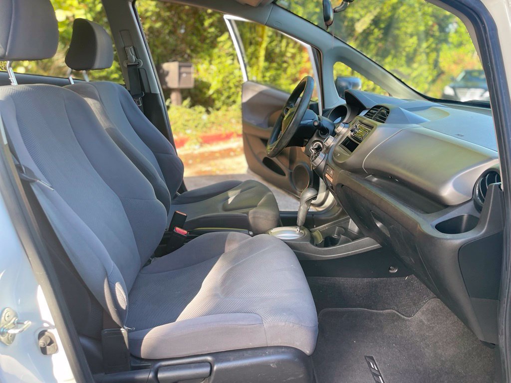 Used 2010 Honda Fit image 22