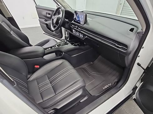Used 2024 Honda HR-V EX-L image 36