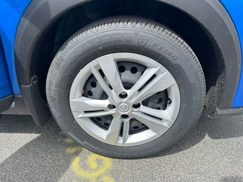 Used 2025 Nissan Kicks Play S FWD image 14