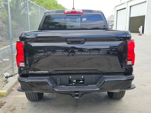 Certified 2023 Chevrolet Colorado Z71 w/ Z71 Convenience Package 2 image 3