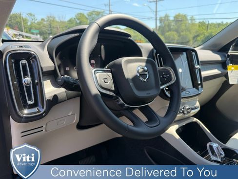 New 2026 Volvo XC40 B5 Ultra w/ Climate Package AWD/4WD image 12