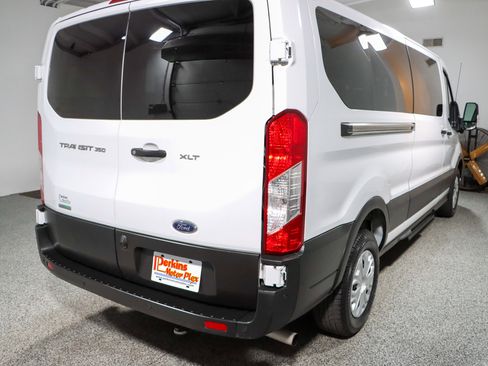 Used 2023 Ford Transit 350 XLT image 7