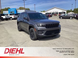 New 2025 Jeep Grand Cherokee Altitude image 1