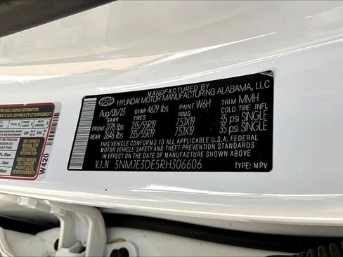 Used 2024 Hyundai Tucson Limited image 37